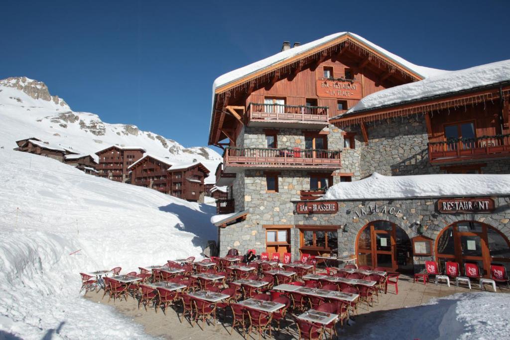 Chalets Montana Planton ทีนเญอ ภายนอก รูปภาพ